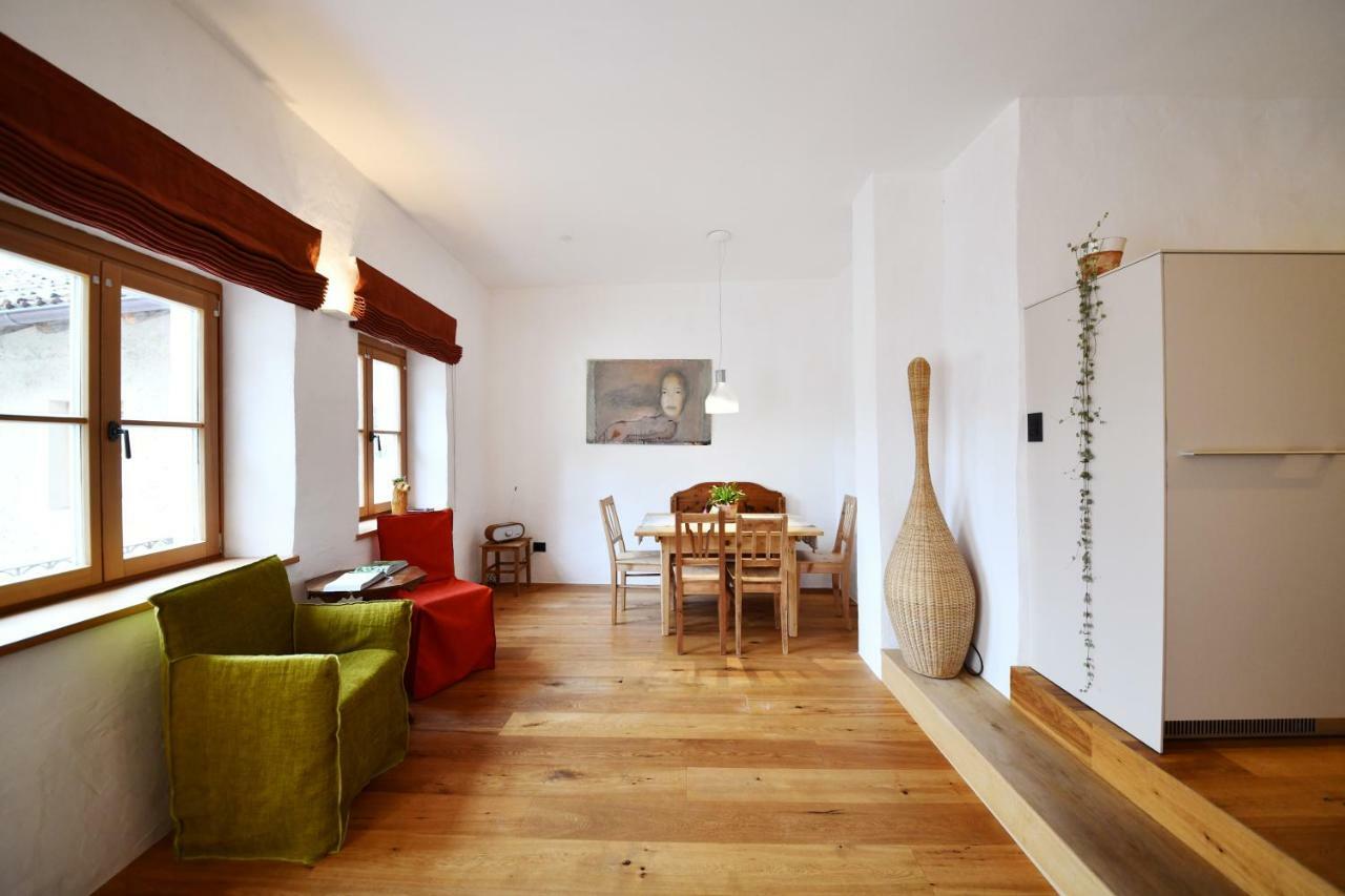 Ansitz Jenner Apartment Appiano Sulla Strada Del Vino Bagian luar foto